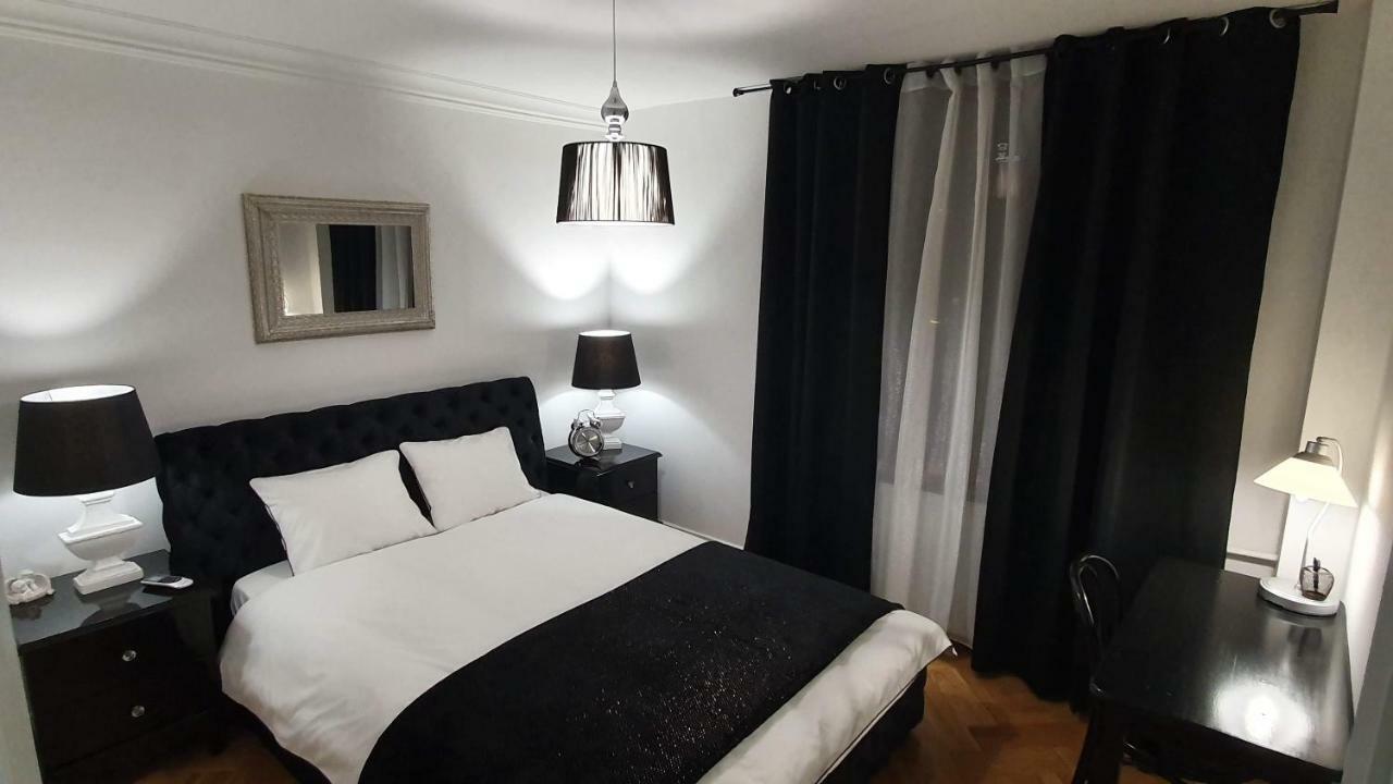ワルシャワApartament Twardaアパートメント エクステリア 写真