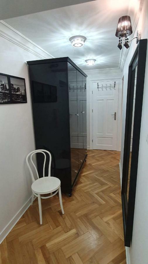 ワルシャワApartament Twardaアパートメント エクステリア 写真