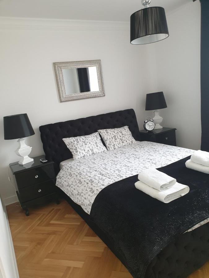 ワルシャワApartament Twardaアパートメント エクステリア 写真