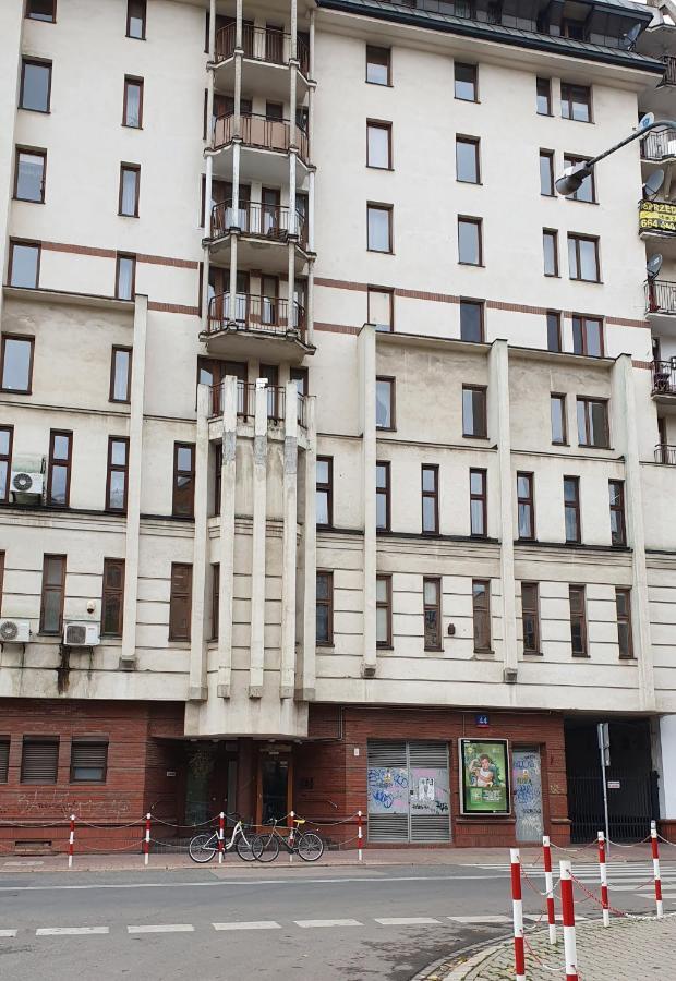 ワルシャワApartament Twardaアパートメント エクステリア 写真
